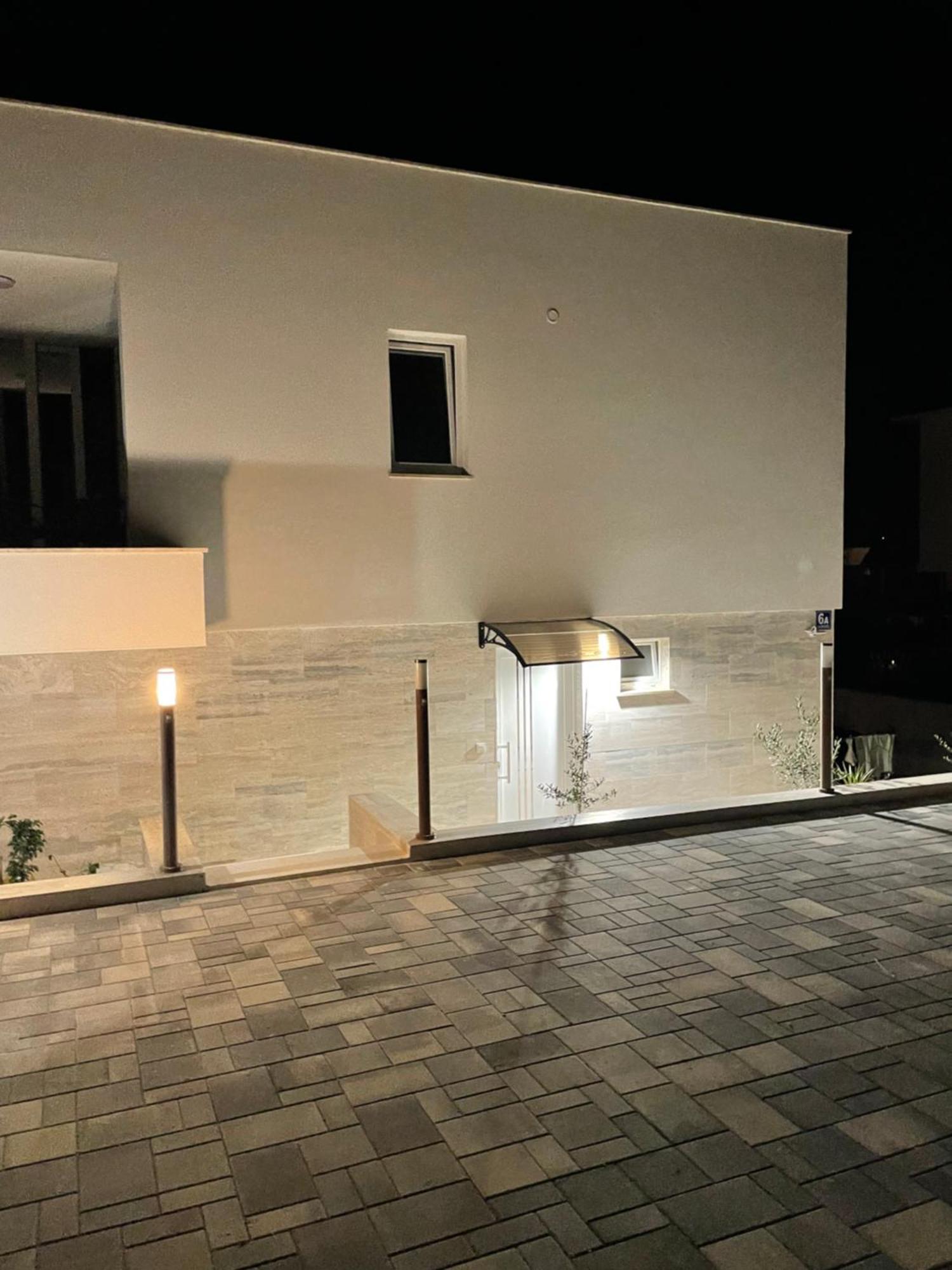 Vila Regina Apartment Paloma With Swimming Pool Jezera Esterno foto