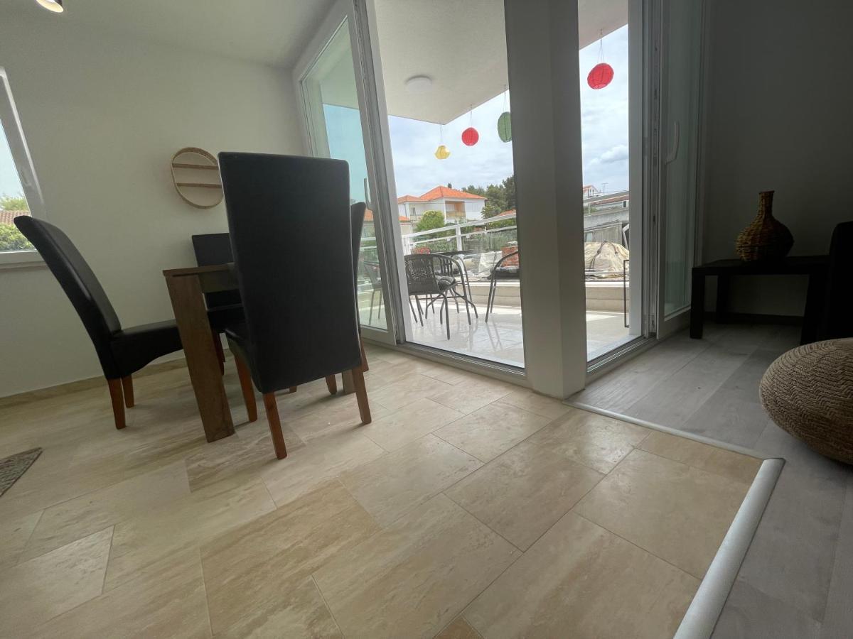 Vila Regina Apartment Paloma With Swimming Pool Jezera Esterno foto